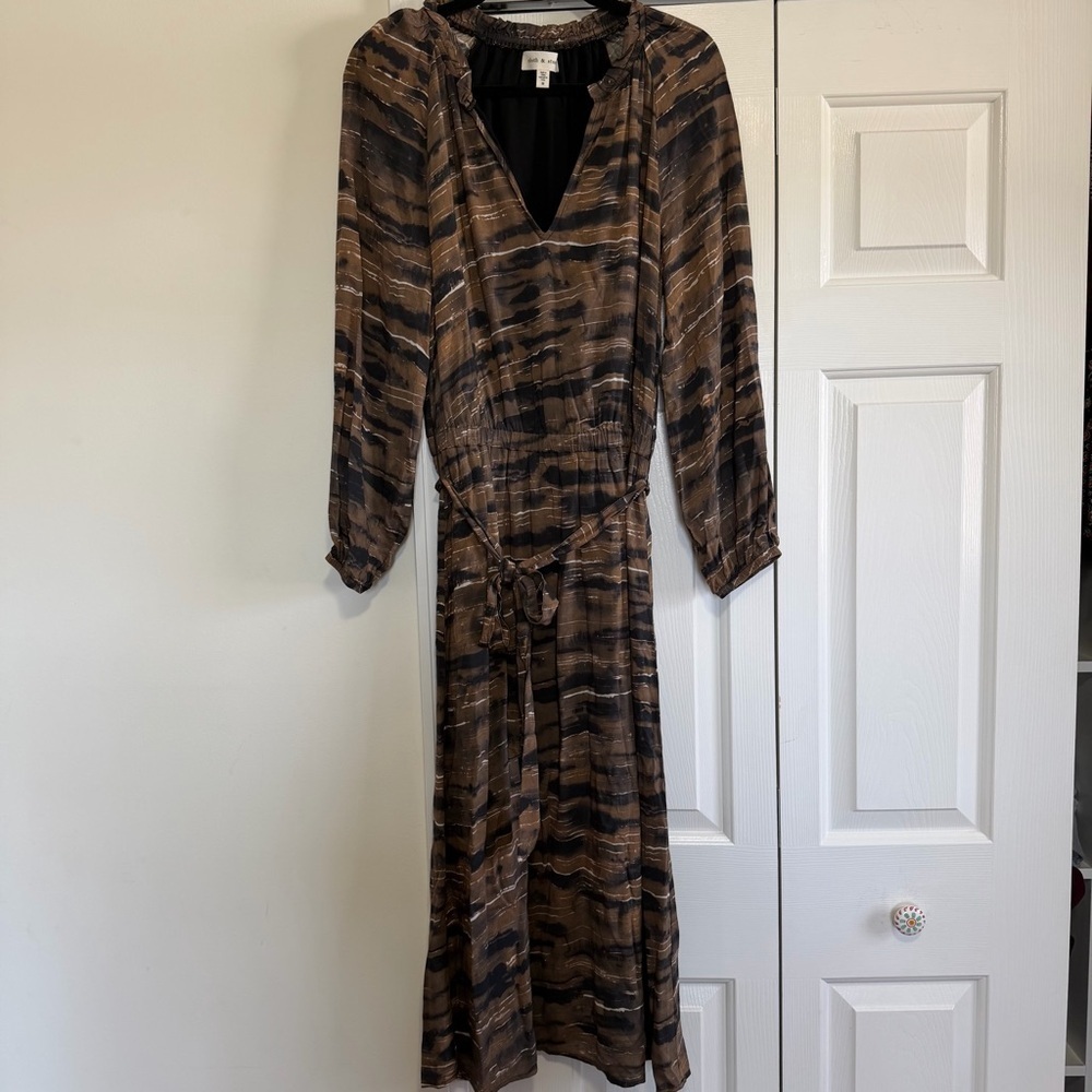 Cloth & Stone V Neck Long Sleeve Maxi Dress Brown Black Belted Size Med, NWT